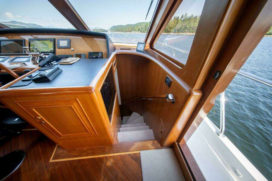 64ft Ocean Alexander Yacht For Sale