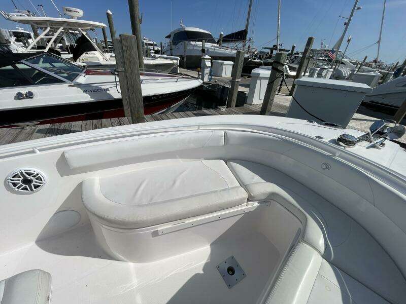25ft Edgewater Yacht For Sale