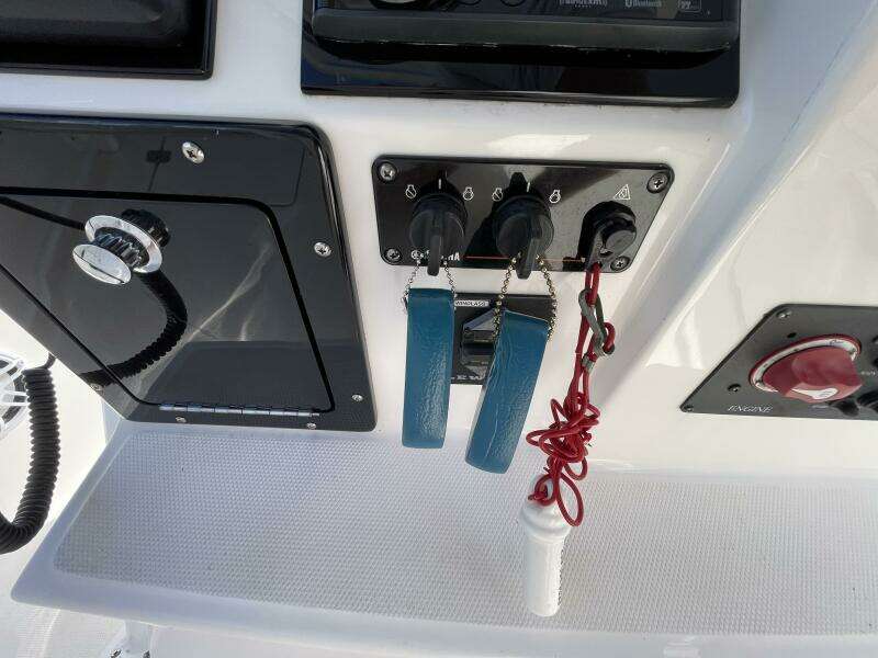 25ft Edgewater Yacht For Sale