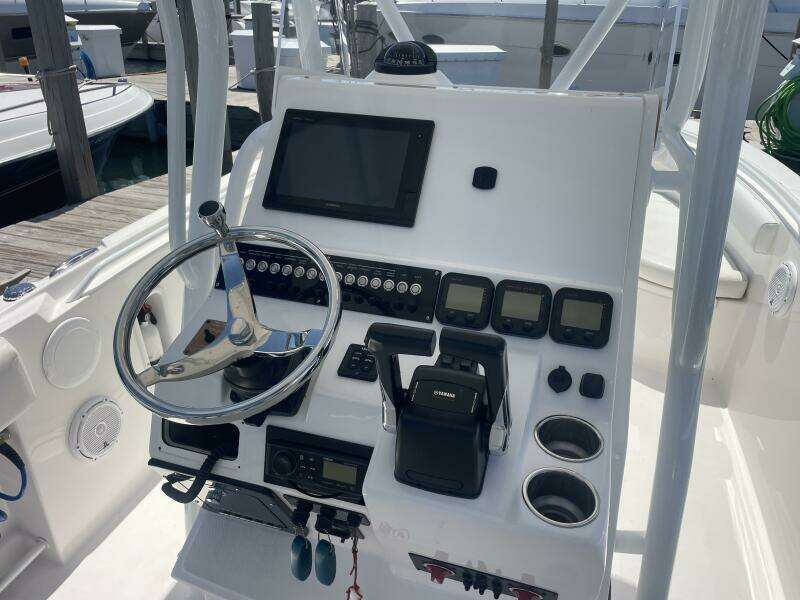 25ft Edgewater Yacht For Sale