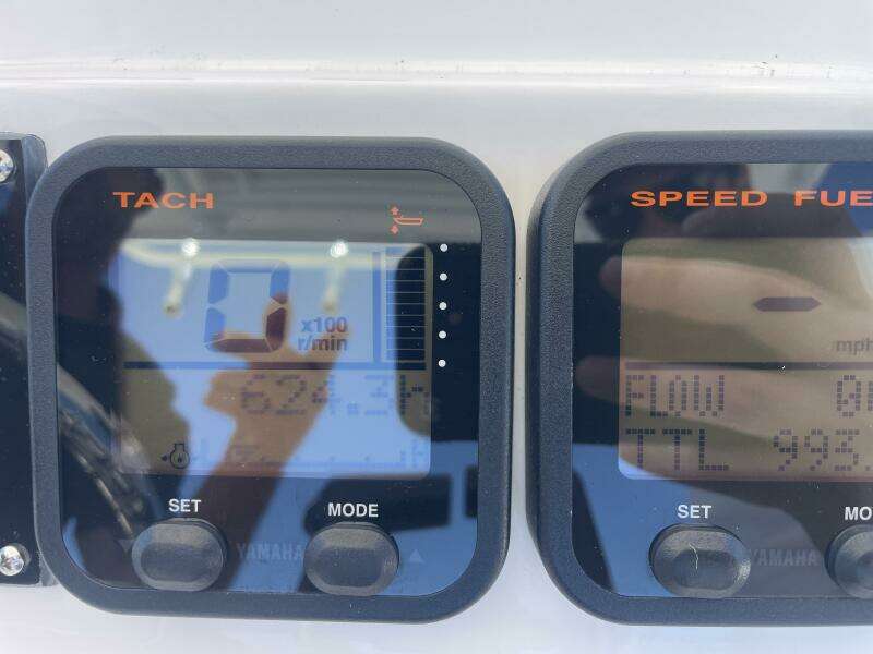 25ft Edgewater Yacht For Sale