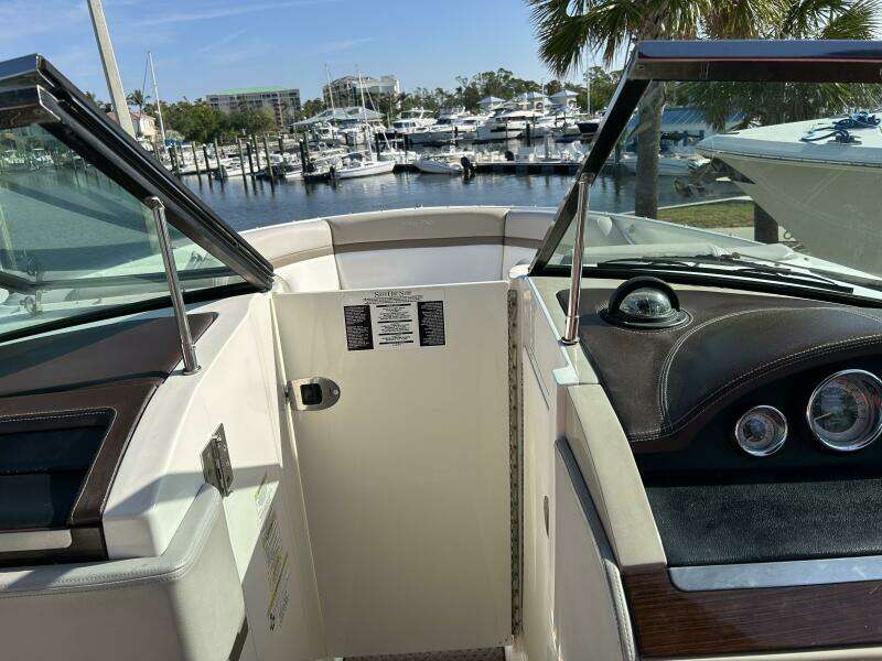 KNOT 2 BAD 28ft Sea Ray Yacht For Sale