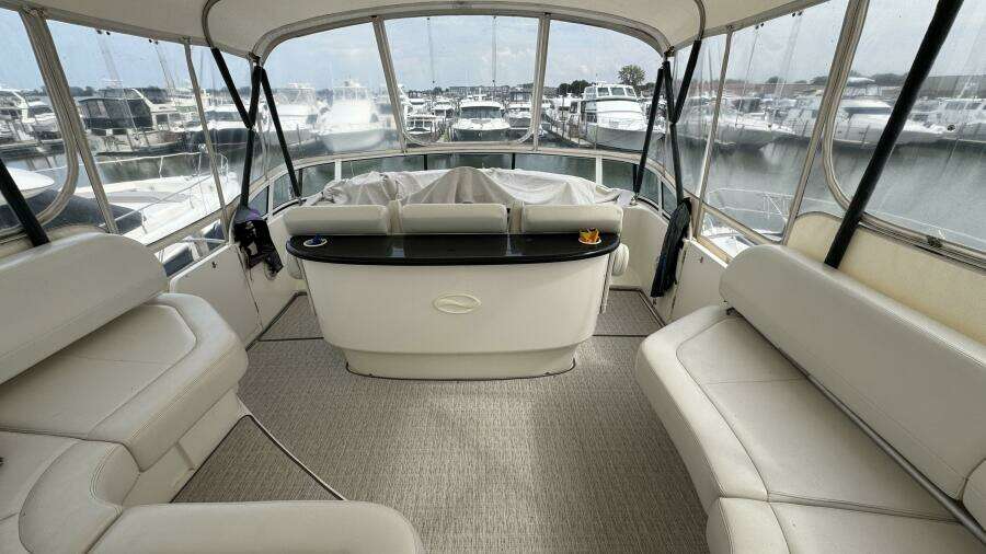 Flybridge Seating