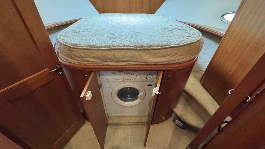 Forward VIP Suite with laundry