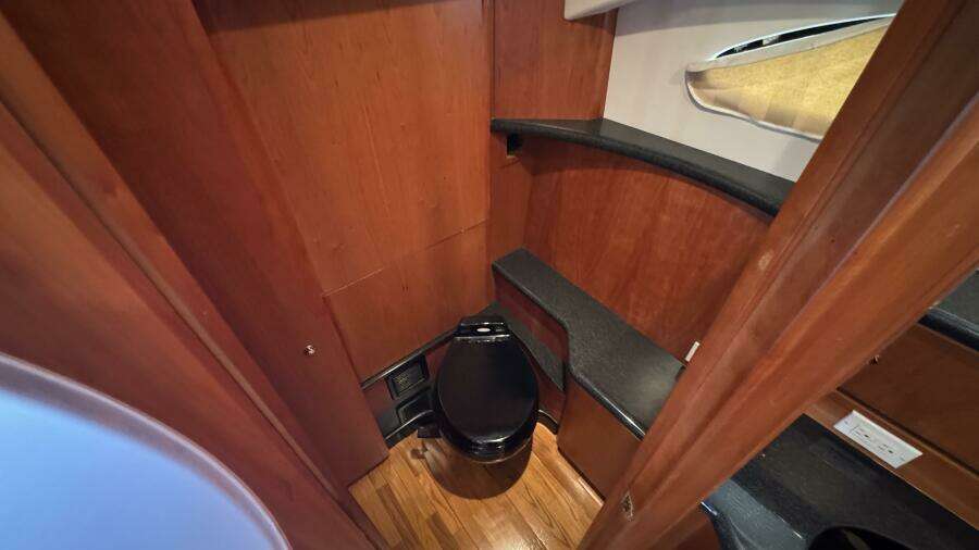 Owner's Ensuite Head