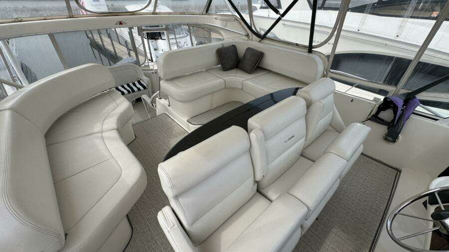 Flybridge Seating