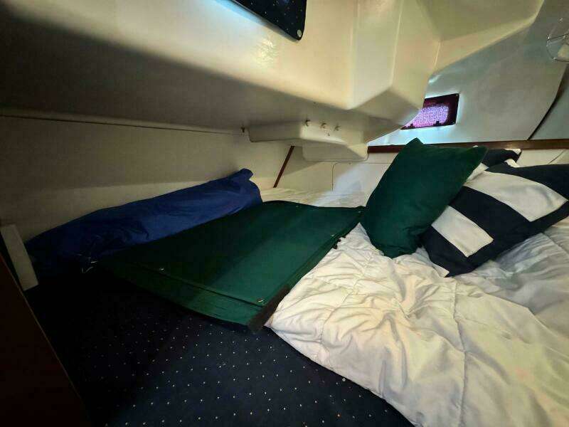 Orion 32ft Beneteau Yacht For Sale