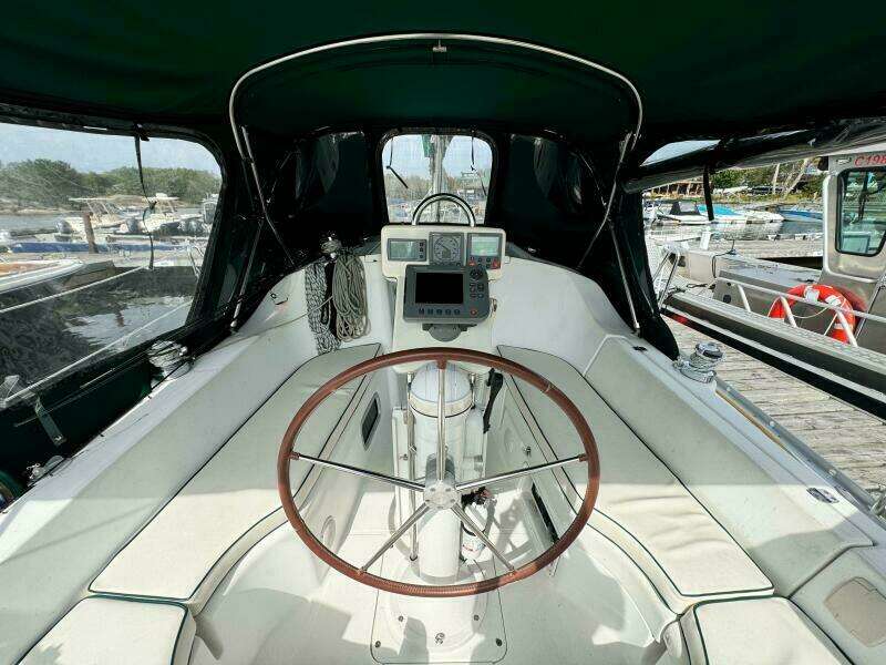 Orion 32ft Beneteau Yacht For Sale