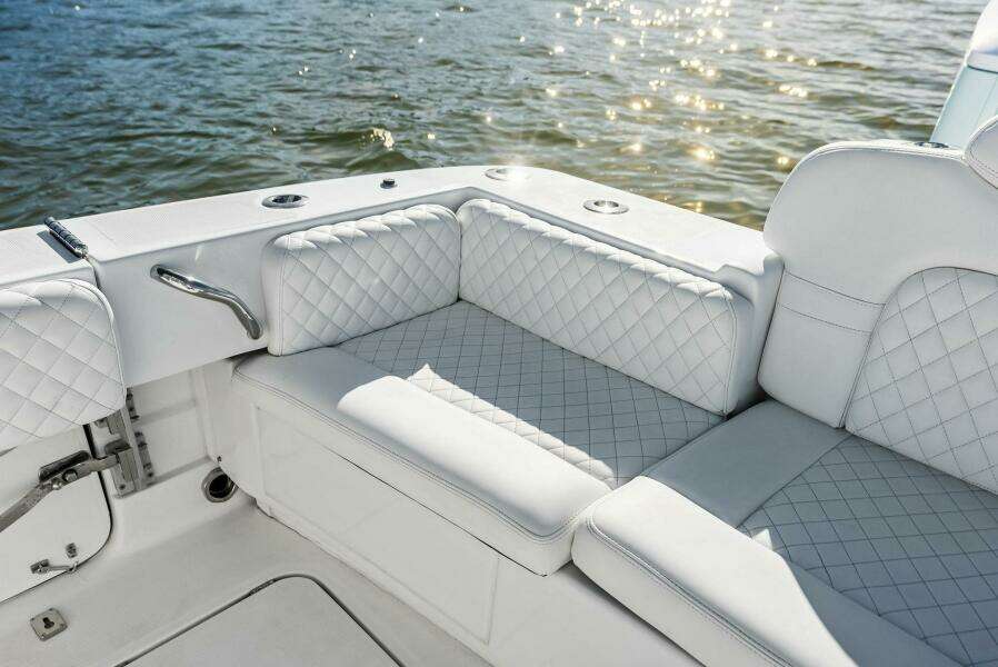 SPIRITED 42ft HCB Yacht For Sale