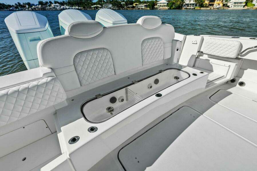 SPIRITED 42ft HCB Yacht For Sale