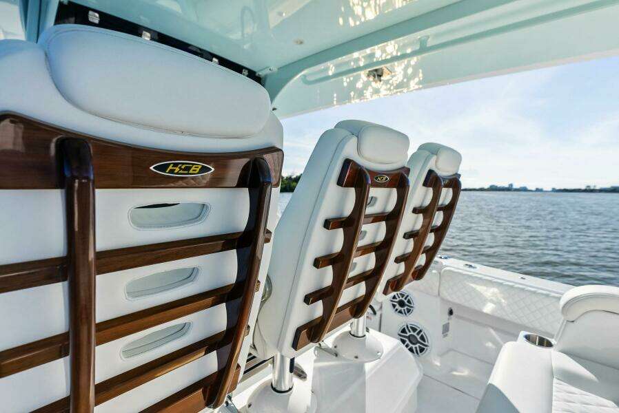 SPIRITED 42ft HCB Yacht For Sale