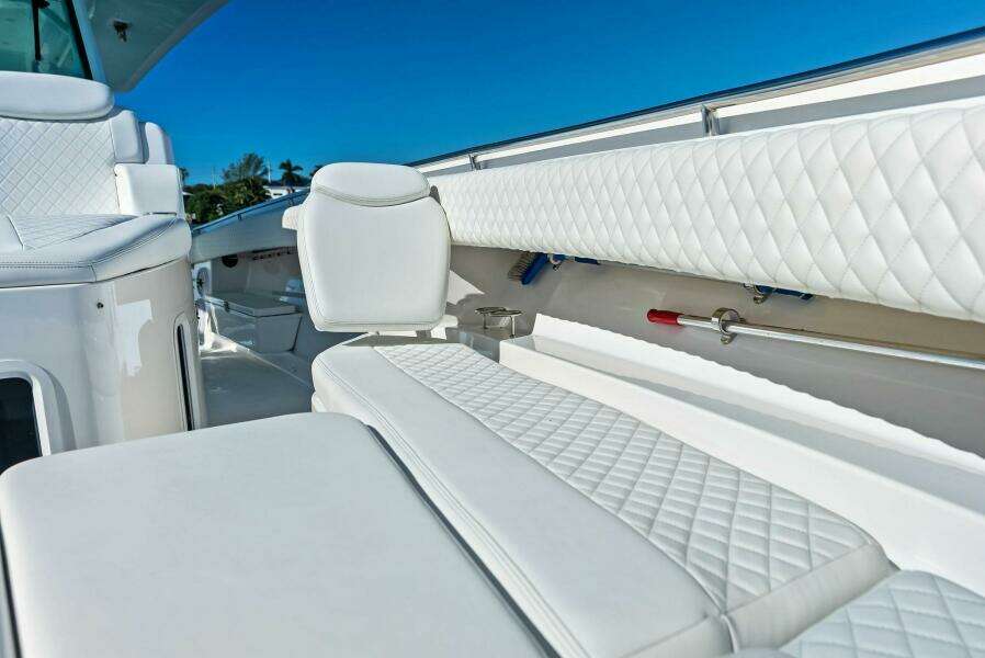 SPIRITED 42ft HCB Yacht For Sale