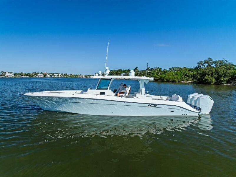 SPIRITED 42ft HCB Yacht For Sale