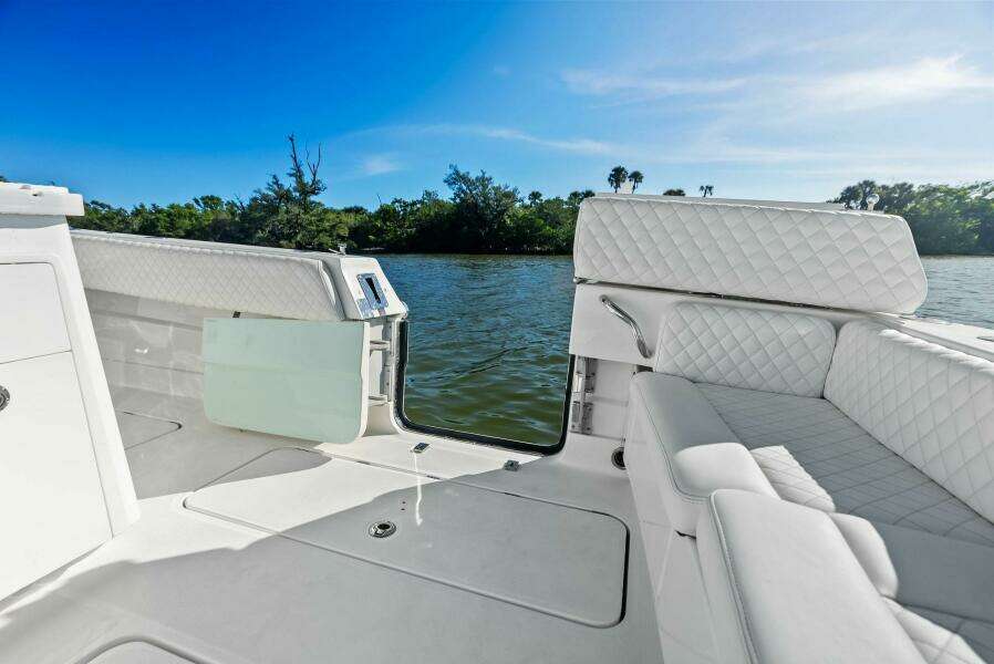 SPIRITED 42ft HCB Yacht For Sale