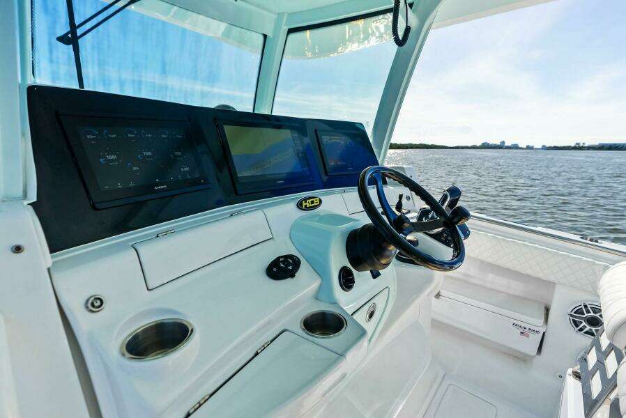 SPIRITED 42ft HCB Yacht For Sale