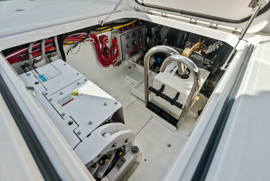 42' 2023 HCB 42 Lujo