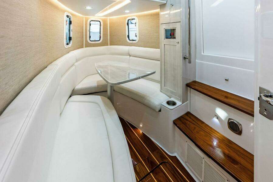 SPIRITED 42ft HCB Yacht For Sale