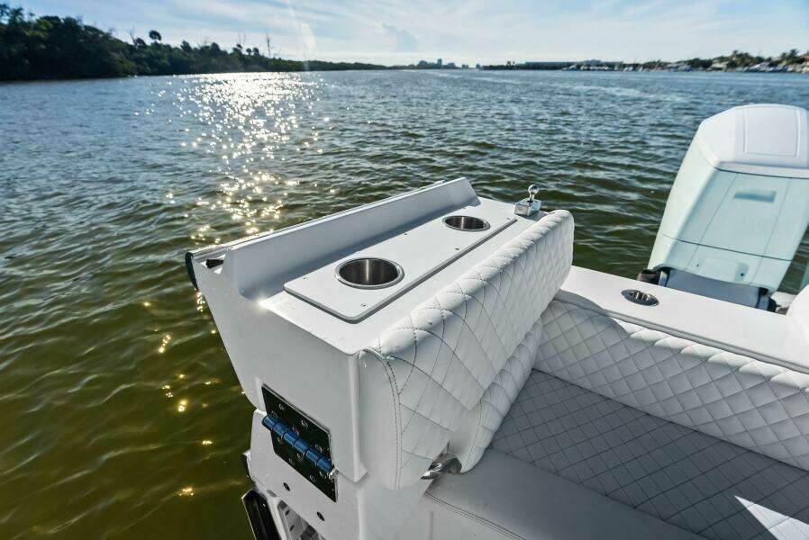 SPIRITED 42ft HCB Yacht For Sale