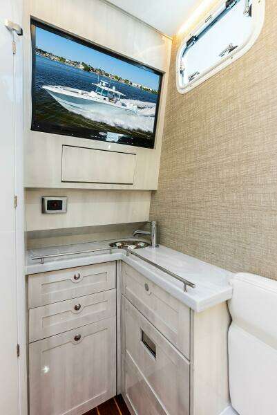 SPIRITED 42ft HCB Yacht For Sale