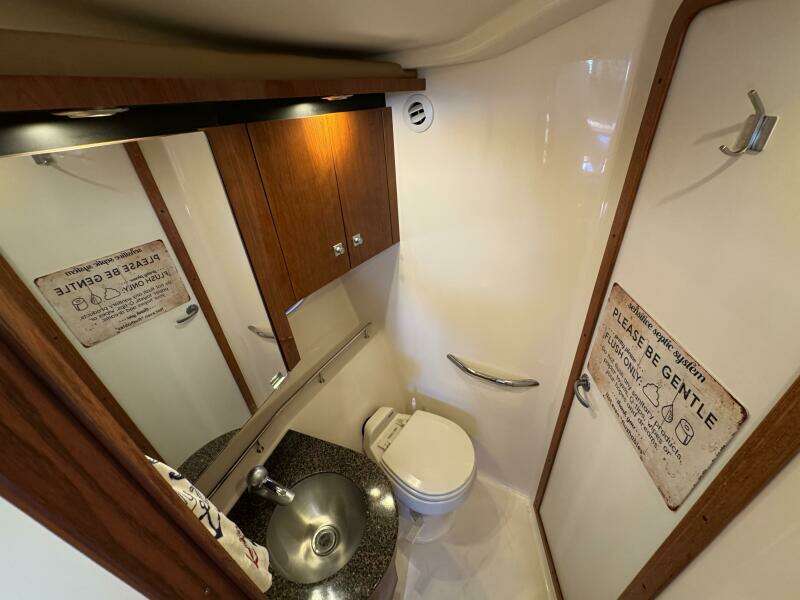 A Day in the Life 36ft Sea Ray Yacht For Sale