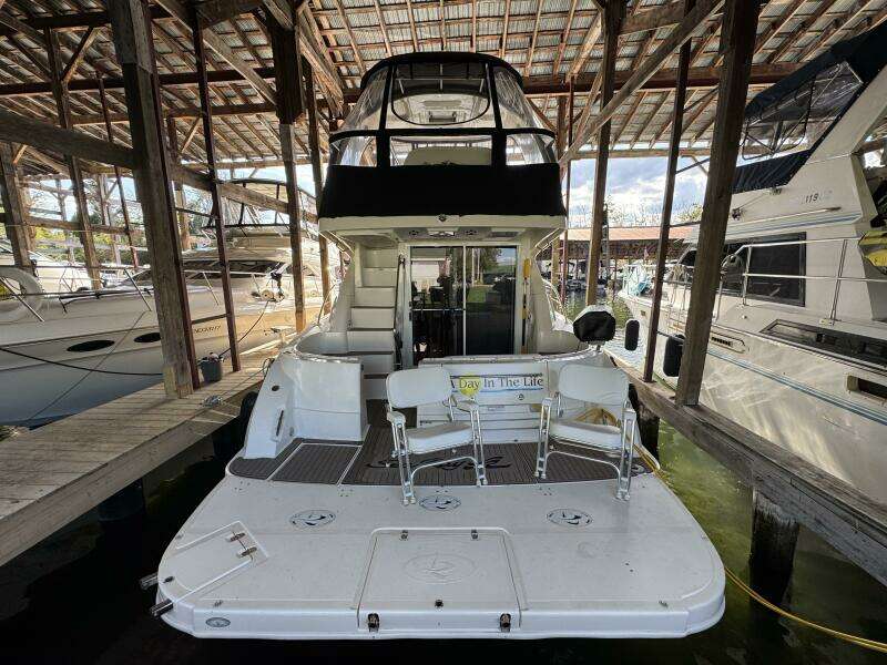 A Day in the Life 36ft Sea Ray Yacht For Sale