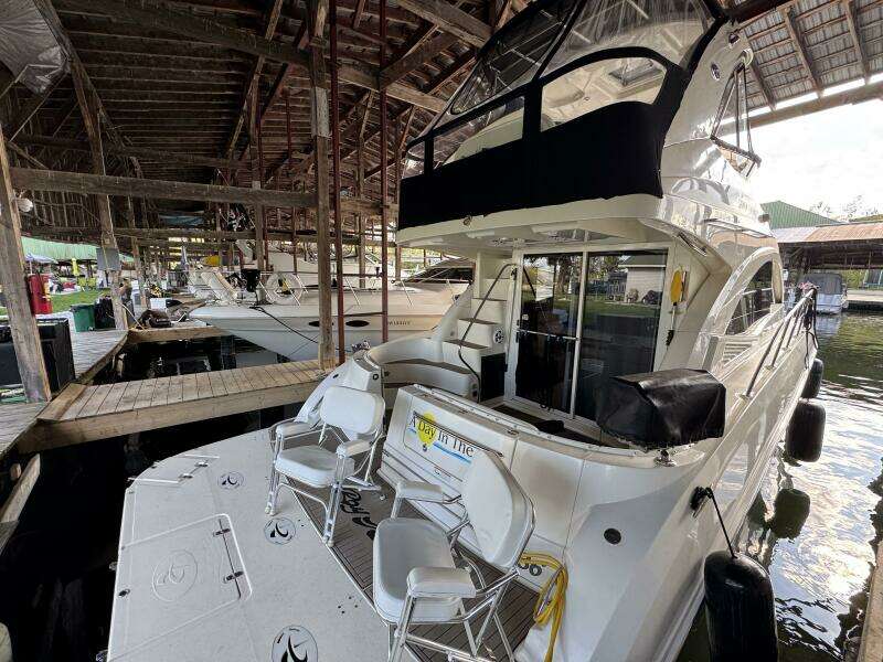 A Day in the Life 36ft Sea Ray Yacht For Sale