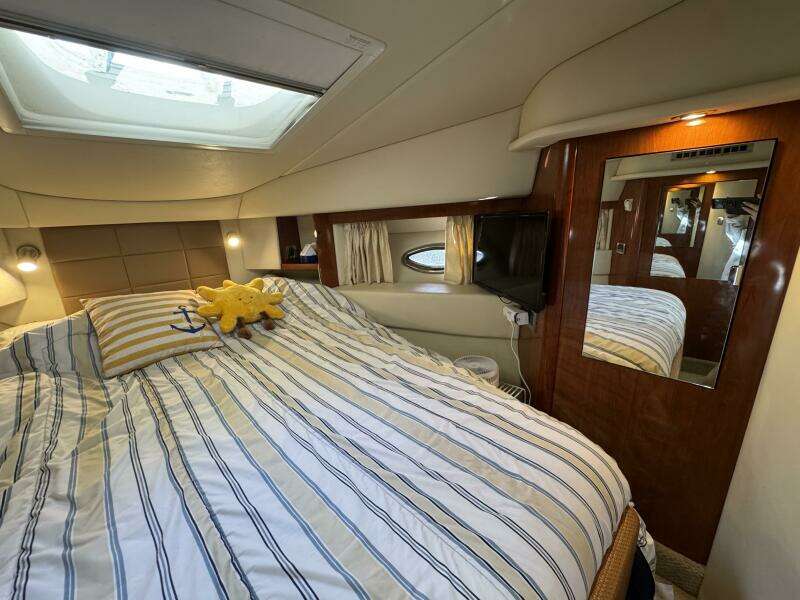 A Day in the Life 36ft Sea Ray Yacht For Sale