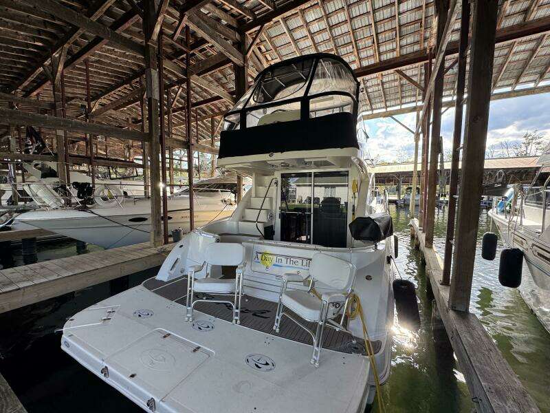 A Day in the Life 36ft Sea Ray Yacht For Sale