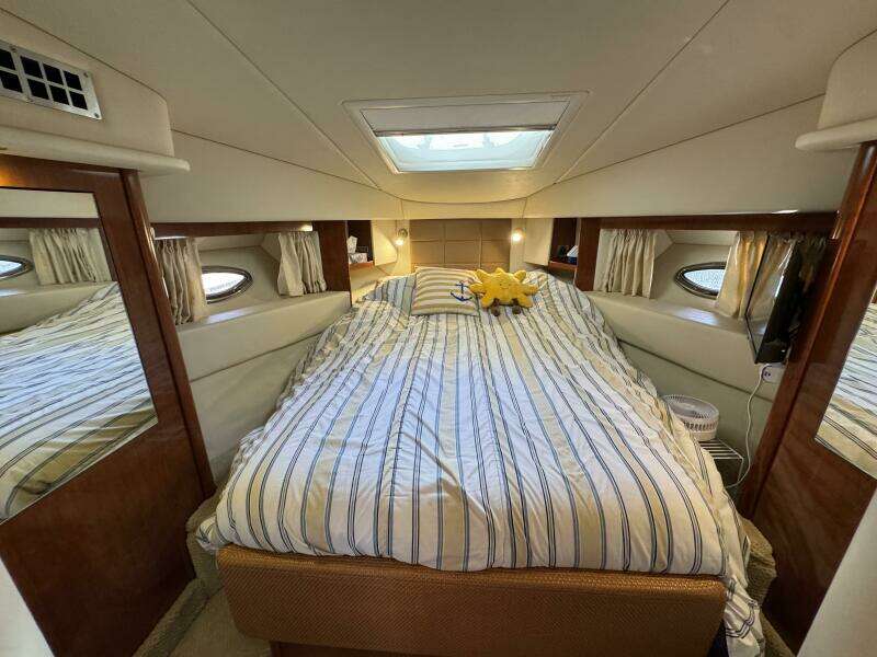 A Day in the Life 36ft Sea Ray Yacht For Sale