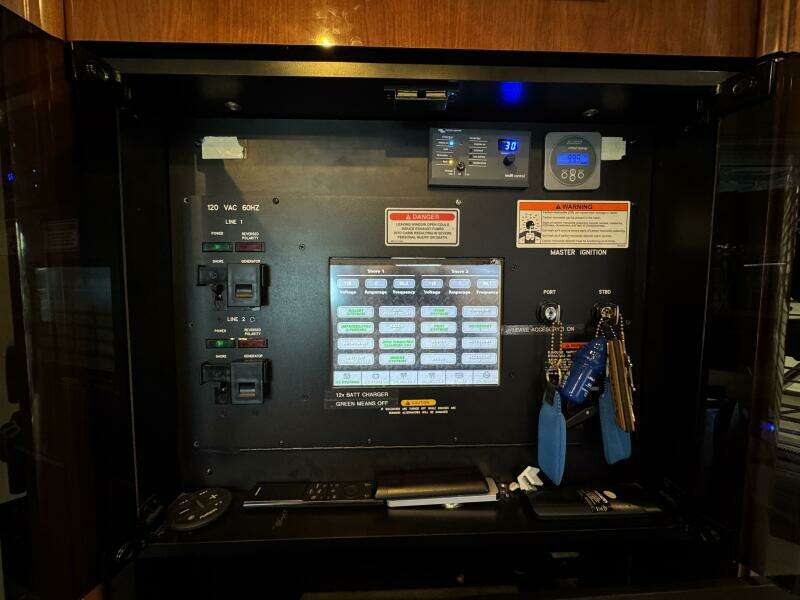 A Day in the Life 36ft Sea Ray Yacht For Sale