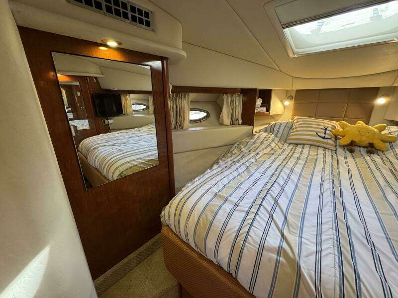 A Day in the Life 36ft Sea Ray Yacht For Sale