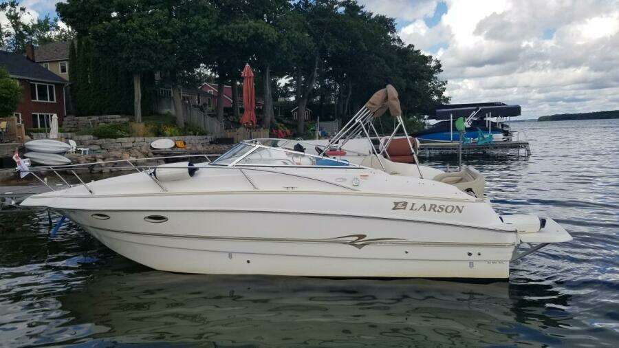 Fandango 25ft Larson Yacht For Sale