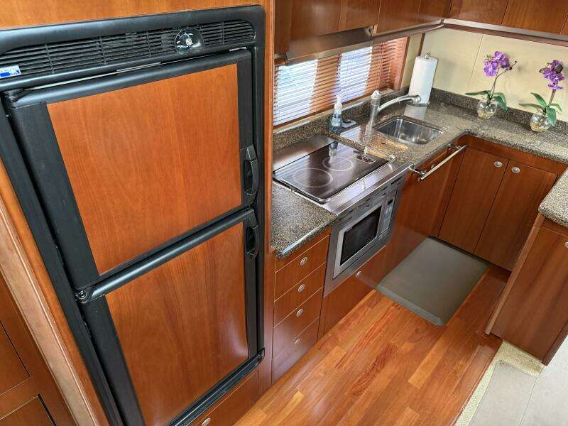 Turn The Page 48ft Sea Ray Yacht For Sale