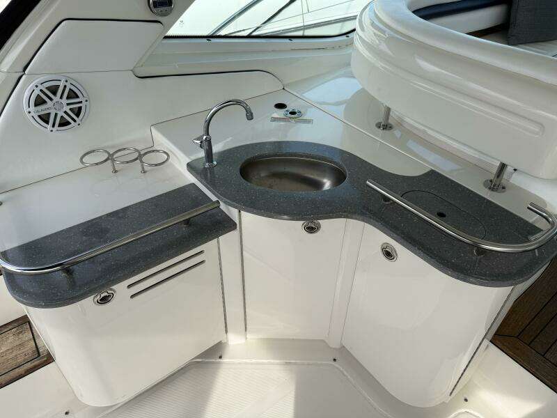 Turn The Page 48ft Sea Ray Yacht For Sale