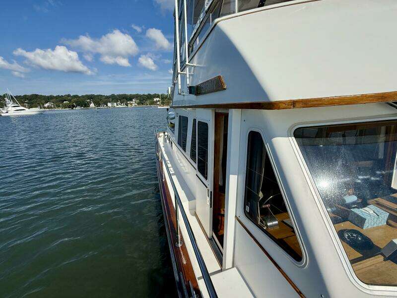 47ft Sabre Yacht For Sale