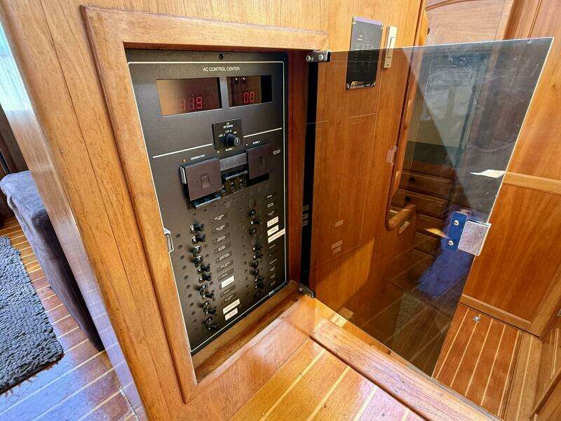 47ft Sabre Yacht For Sale