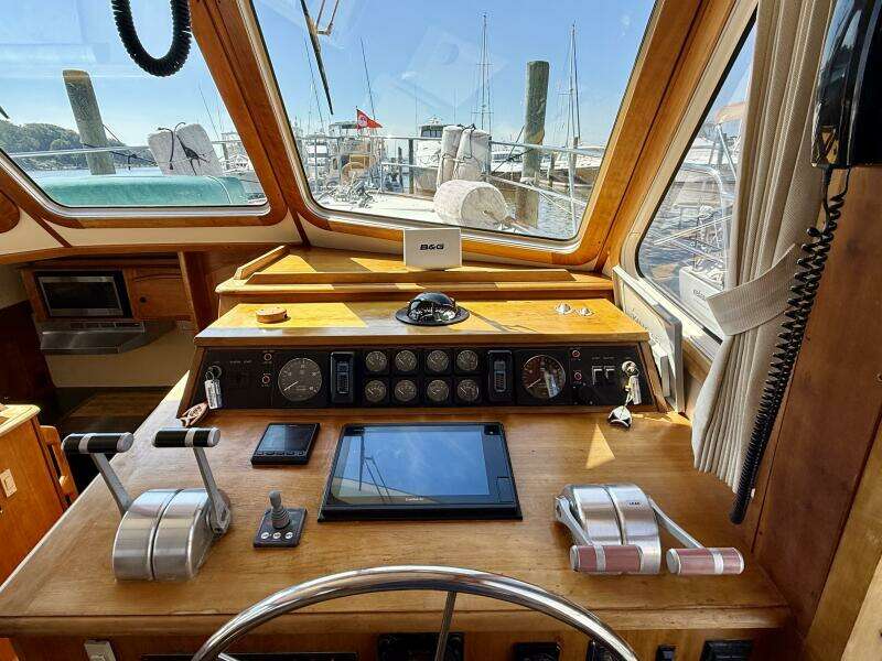 47ft Sabre Yacht For Sale