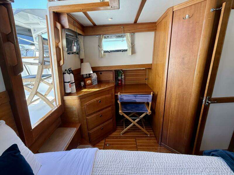 47ft Sabre Yacht For Sale