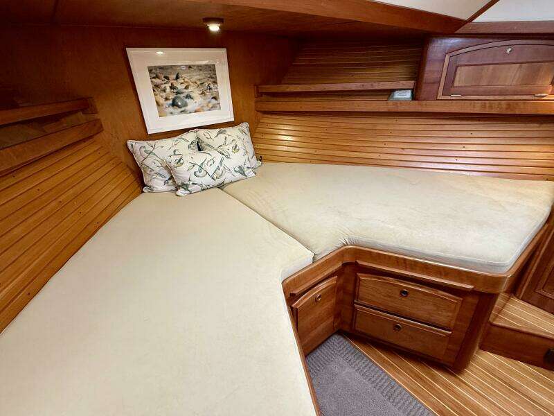 47ft Sabre Yacht For Sale