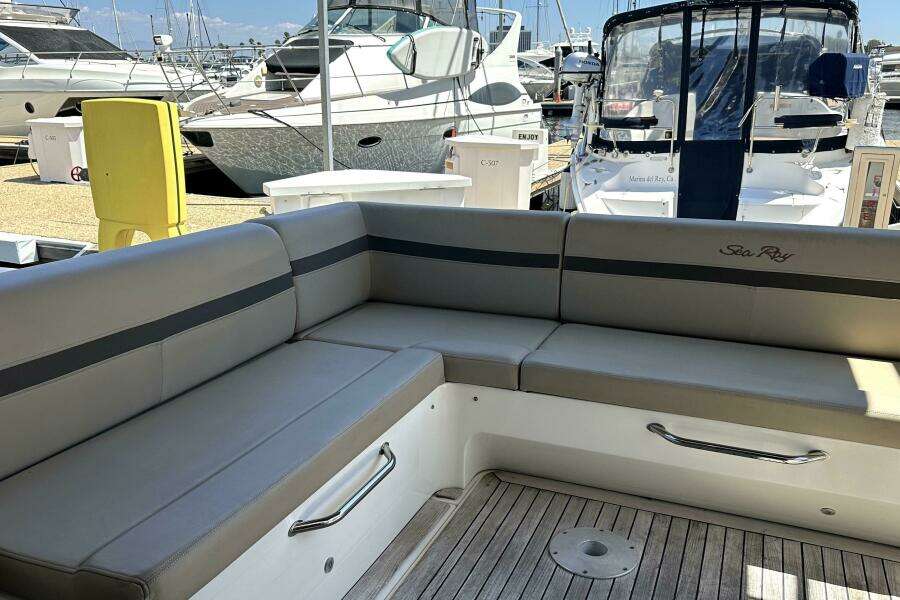 Baby Pie 47ft Sea Ray Yacht For Sale Baby Pie 47ft Sea Ray Yacht For Sale