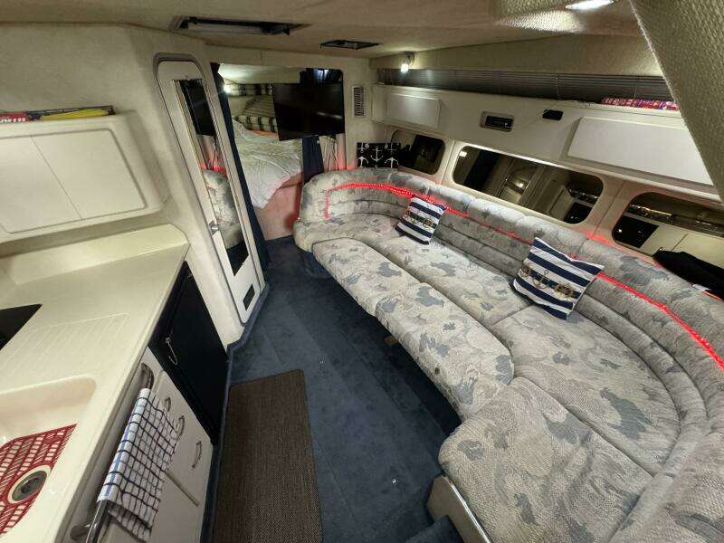 La Dolce Vita 37ft Sea Ray Yacht For Sale