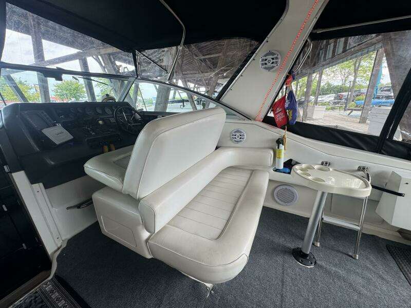 La Dolce Vita 37ft Sea Ray Yacht For Sale