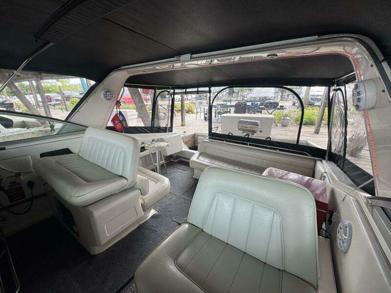 La Dolce Vita 37ft Sea Ray Yacht For Sale