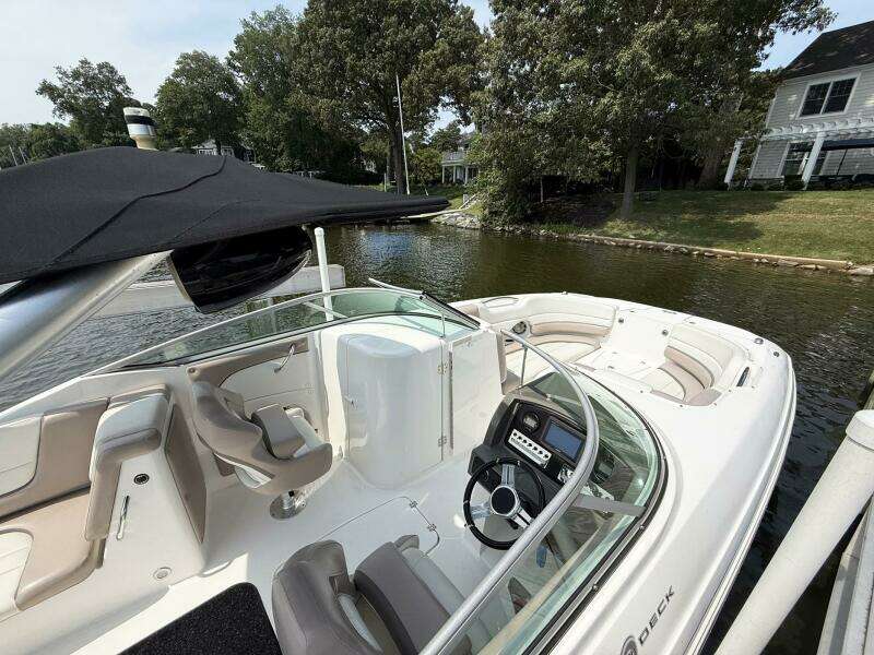 26ft Hurricane Yacht For Sale