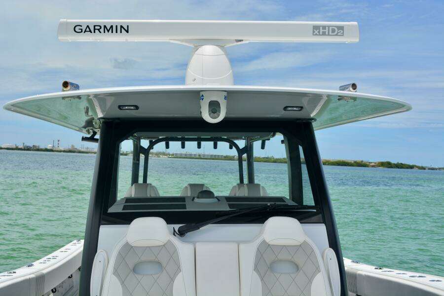 FLAK BAIT 43ft Freeman Yacht For Sale