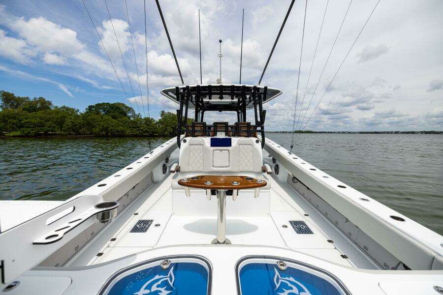 BADFISH 42ft Freeman Yacht For Sale