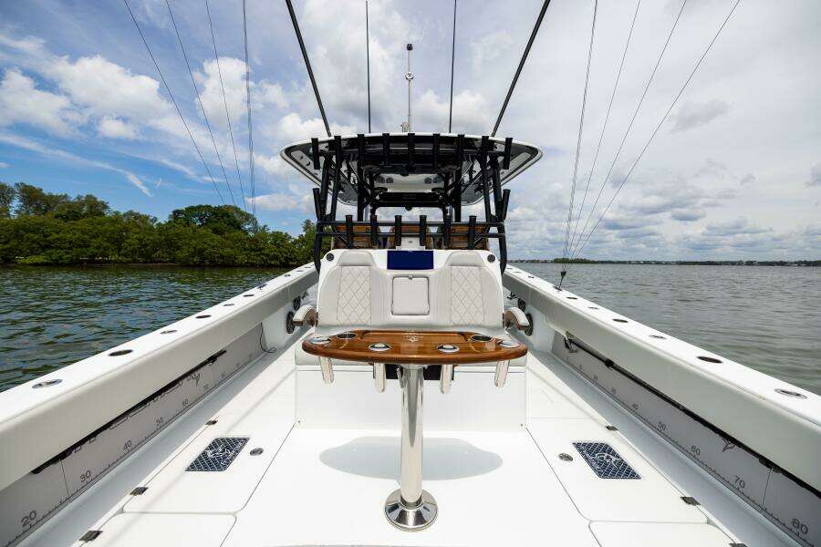 BADFISH 42ft Freeman Yacht For Sale