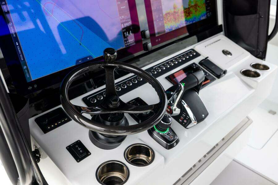 BADFISH 42ft Freeman Yacht For Sale