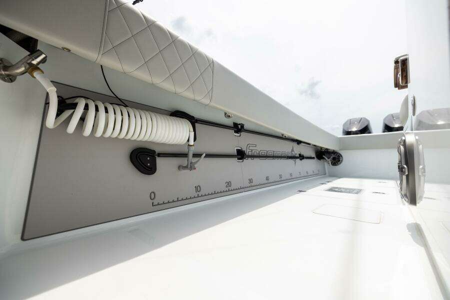 BADFISH 42ft Freeman Yacht For Sale