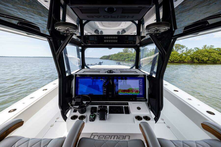BADFISH 42ft Freeman Yacht For Sale